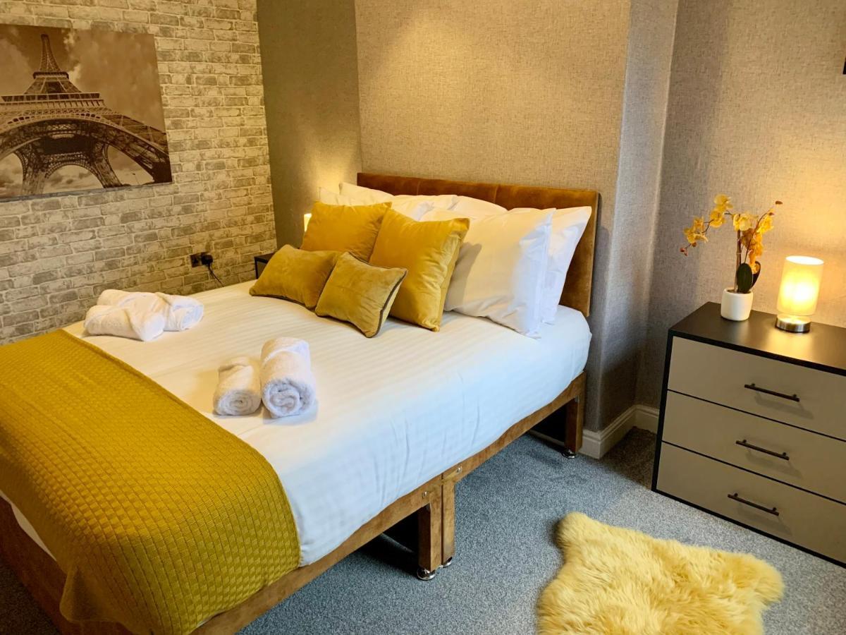 Stamer House By Yourstays, Stylish Quirky House, With 4 Double Bedrooms, Book Now! Stoke-on-Trent Екстер'єр фото