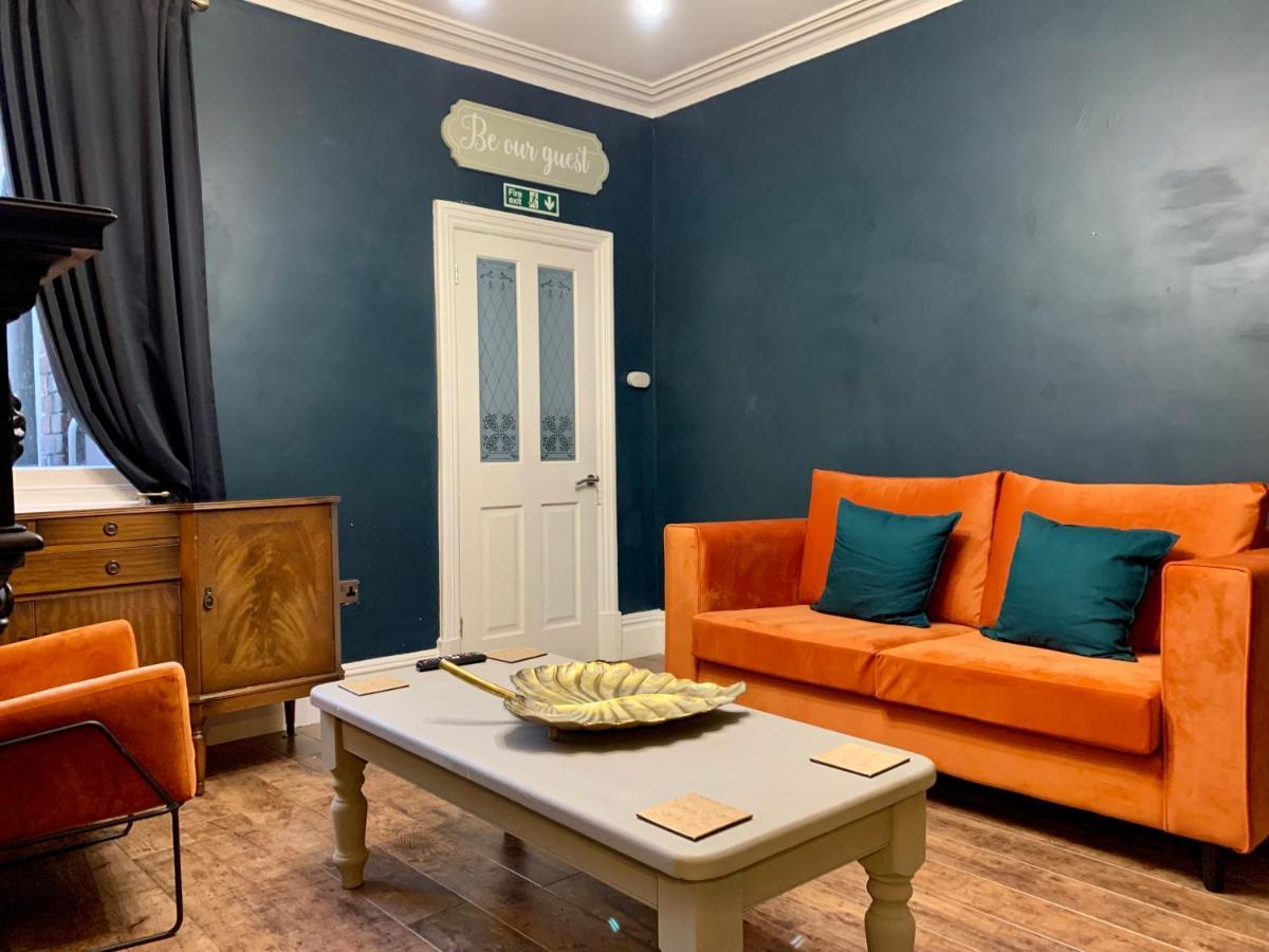 Stamer House By Yourstays, Stylish Quirky House, With 4 Double Bedrooms, Book Now! Stoke-on-Trent Екстер'єр фото